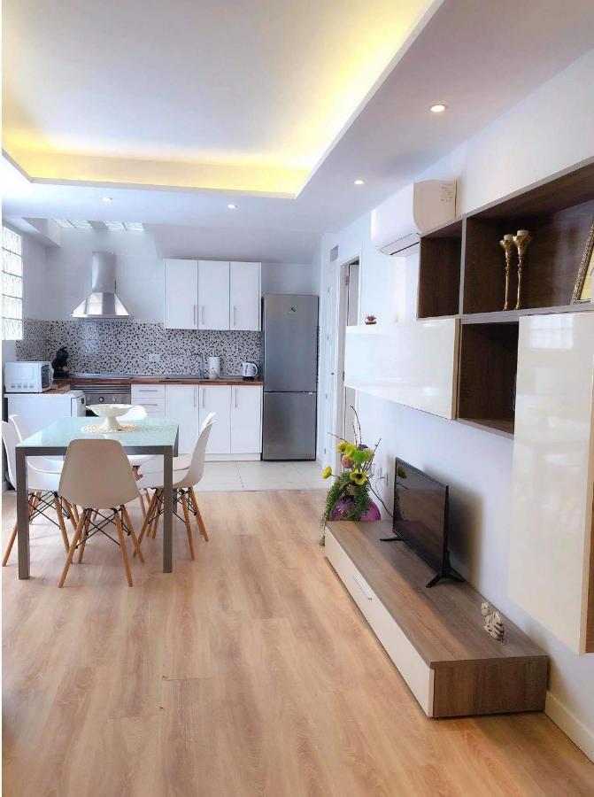 Beautiful 3 Bed Apartment In Los Cristianos Cactus Arona  Εξωτερικό φωτογραφία