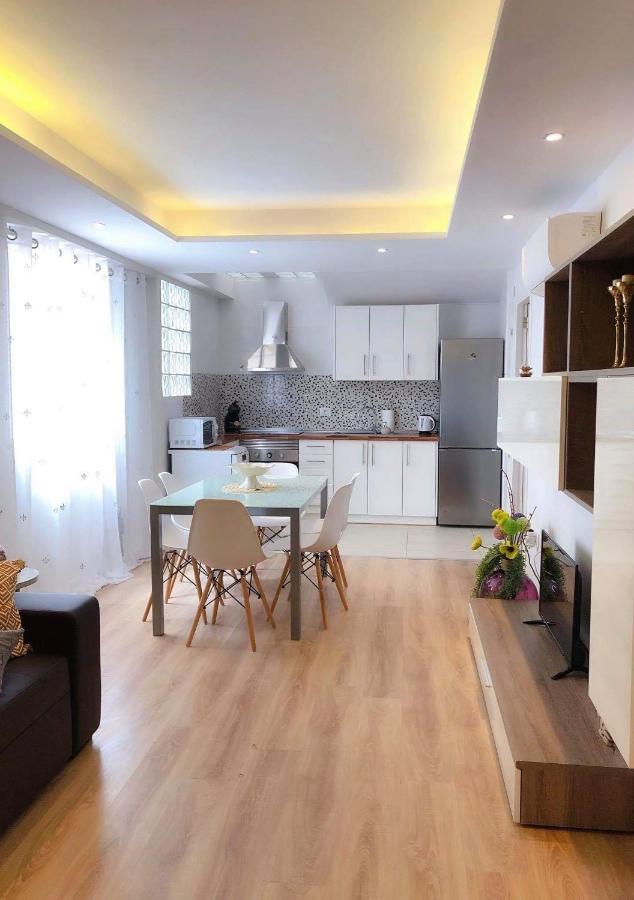 Beautiful 3 Bed Apartment In Los Cristianos Cactus Arona  Εξωτερικό φωτογραφία